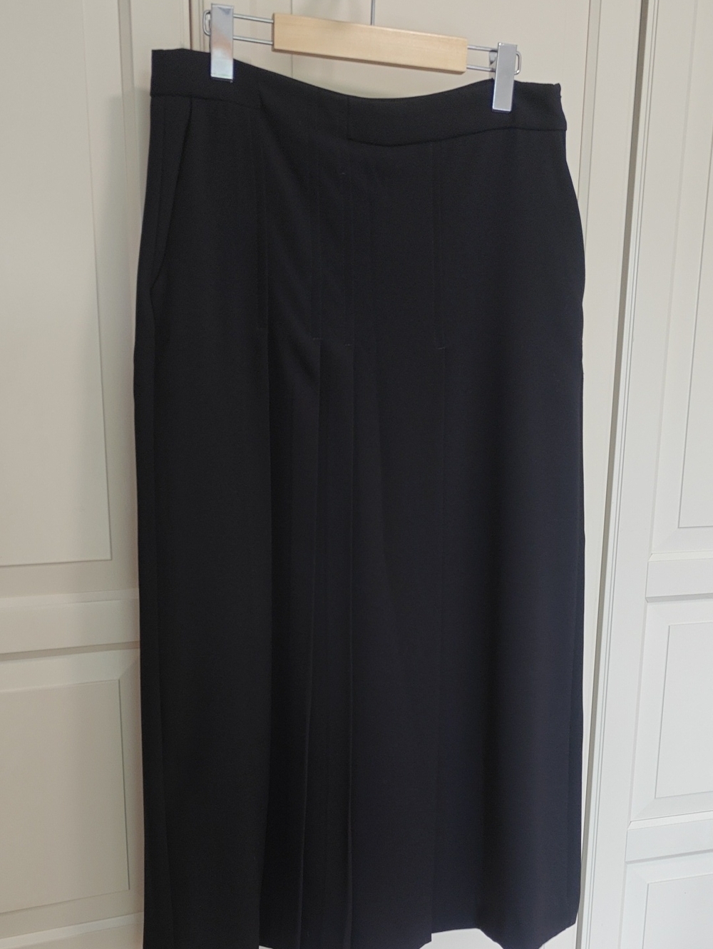 Zara Black Culotte Skirt with Pleats